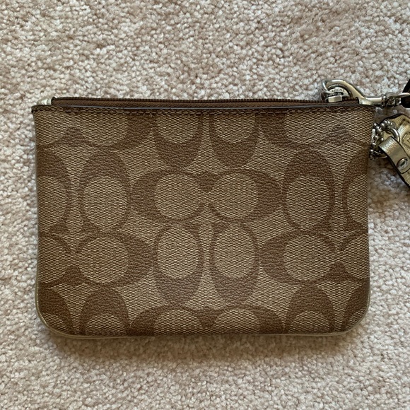 Coach | Metallic gold & brown leather wristlet - Picture 6 of 8
